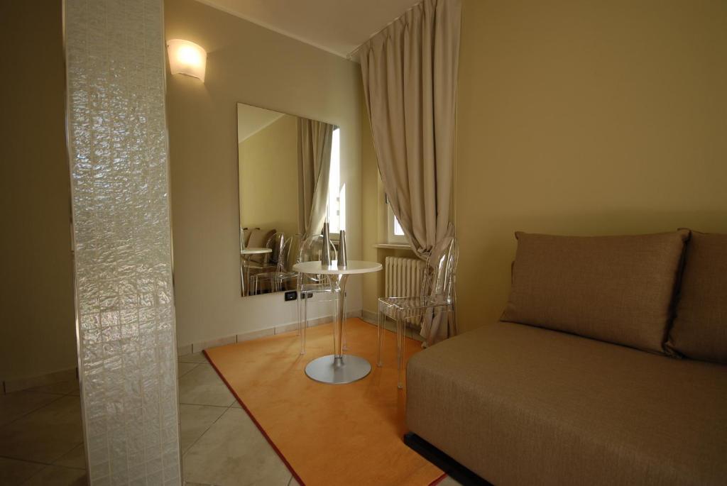 Relais Corte Bergamini Peschiera del Garda Quarto foto